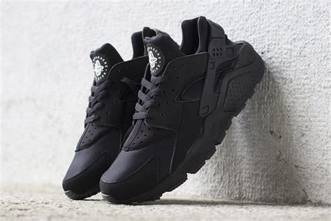 nike huarache schwarz günstig|nike huarache women.